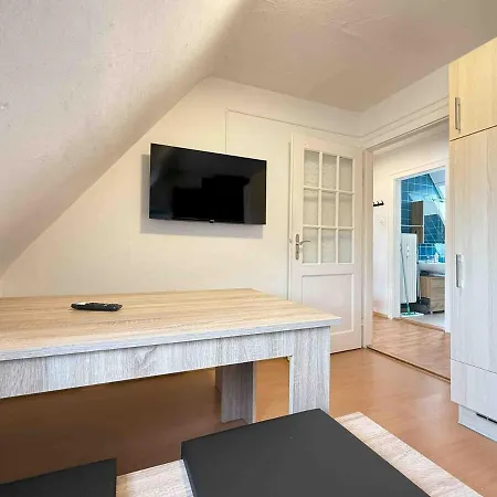 Swf123 Gemuetliche Monteurwohnung Schwarzenfeld